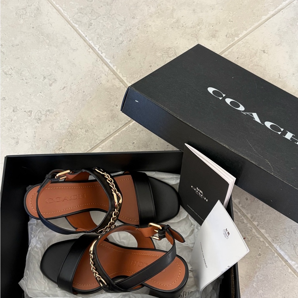 Brand New COACH MARI LEATHER SANDAL, Size 5.5 - Picture 11 of 16